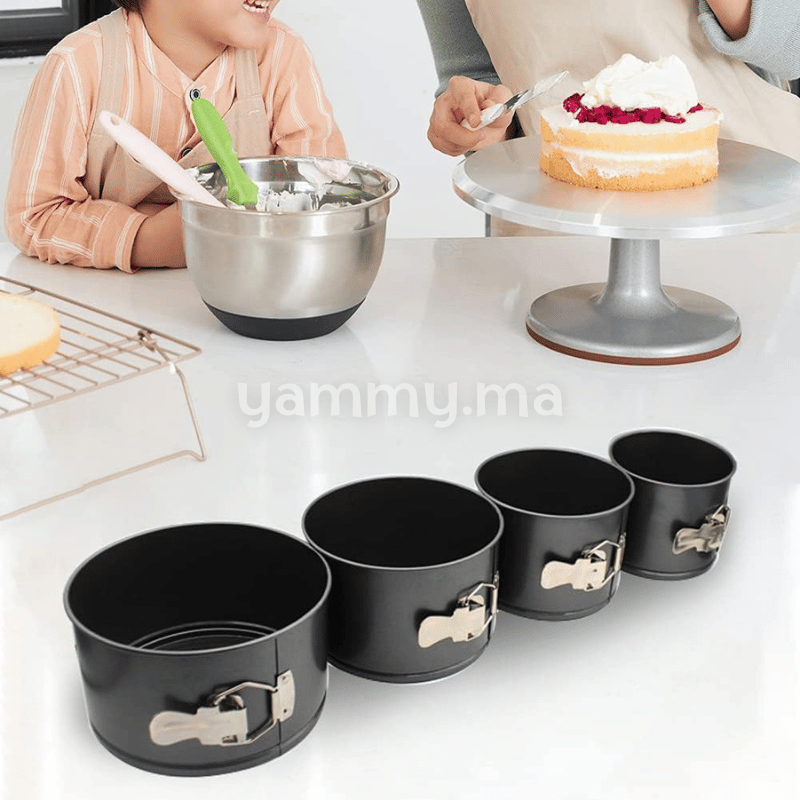 Ens. de 4 Moules à Charnière Rond 12/14/16/18*H 10.5 cm Ens. de 4 Moules à Charnière Rond 12/14/16/18*H 10.5 cm