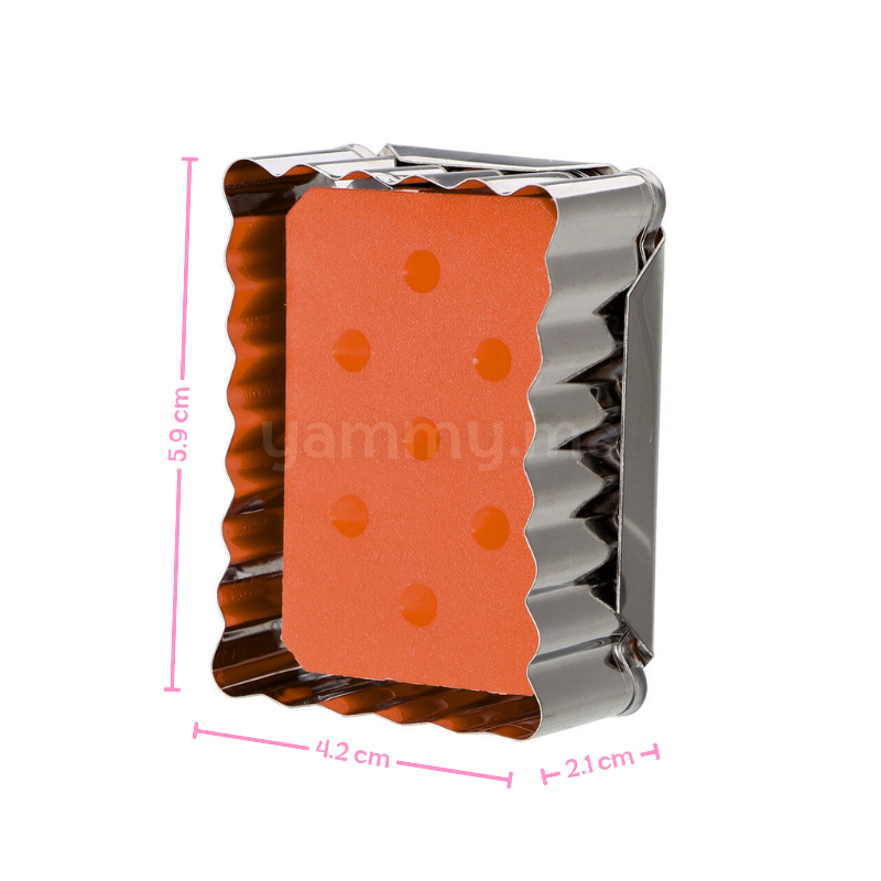 Emporte-pièces avec Poussoir Petit Beurre en Inox Emporte-pièces avec Poussoir Petit Beurre en Inox