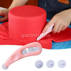 Roulette pour Couper et Graver de la Pâte à Sucre