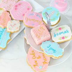 Embosseur pour Pâte à Sucre Alphabet avec Pinceau