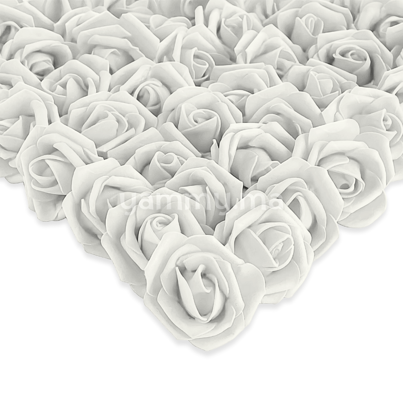 Roses Artificielles Blanches en Mousse