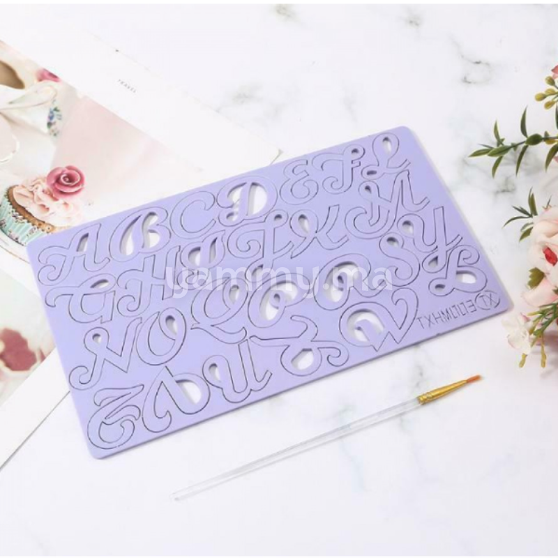 Embosseur pour Pâte à Sucre Alphabet avec Pinceau