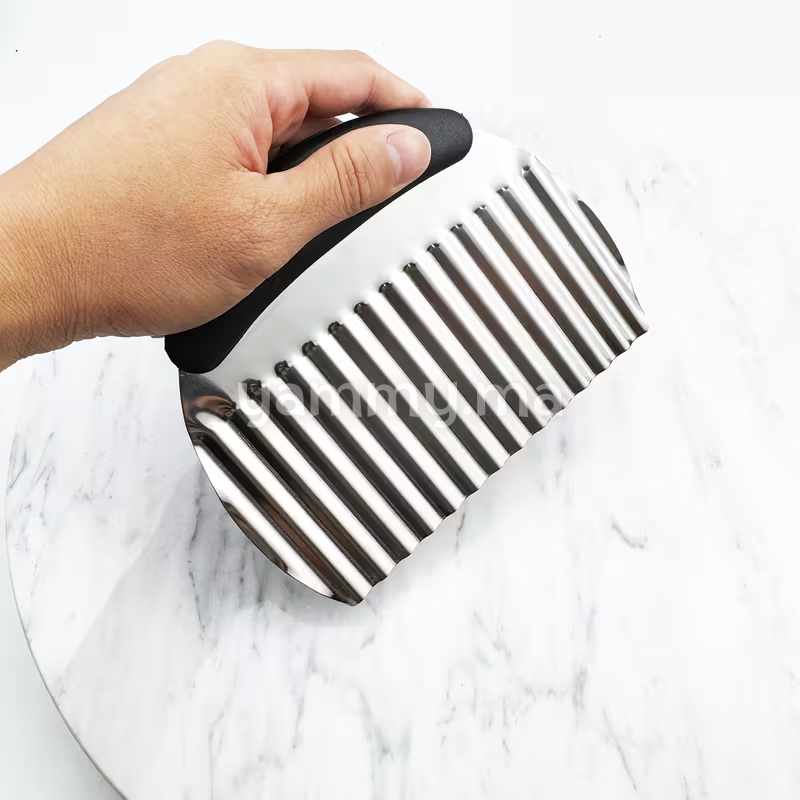 Grattoir & Coupe-Frites Zigzag 15,5 cm en Forme Demi-Ronde