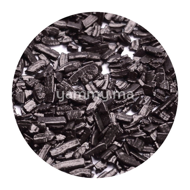 Scaglitta Choco Noir Compound – 50 g (Repack) – Eurocao

Scaglie de chocolat noir compound, idéales pour apporter une touche gourmande, croquante et élégante à vos préparations. Parfaites pour les décorations, toppings ou inclusions grâce à leur texture fine et fondante.

Caractéristiques :

Scaglie de chocolat noir compound

Format : 50 g (Repack)

Texture fine et facile à disperser

Goût chocolat riche et intense

Avantages :

Idéal pour décorer entremets, bûches, gâteaux et verrines

Résiste bien à la ch