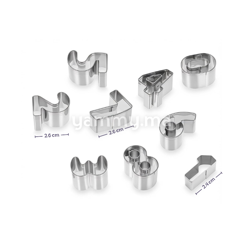 SET. 10 Emporte-pièces Mini Chiffres 2.6 cm en Inox