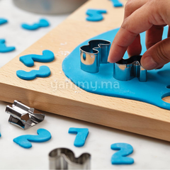 SET. 10 Emporte-pièces Mini Chiffres 2.6 cm en Inox