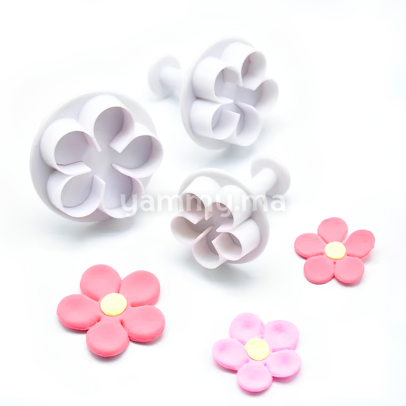 SET. 3 Emporte-pièces avec Poussoir Fleur