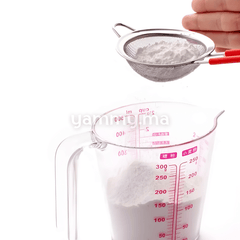 Verre Doseur en Plastique 500ml